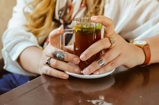 Tea w/ Mint (Medium takeaway cup)